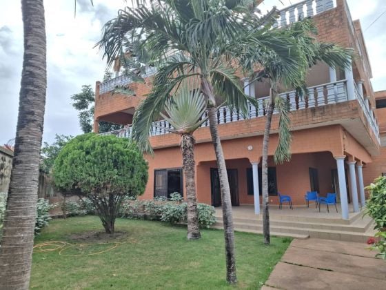 FOR RENT IN AGOÈ CACAVELI, LOMÉ: A building suitable for any ...