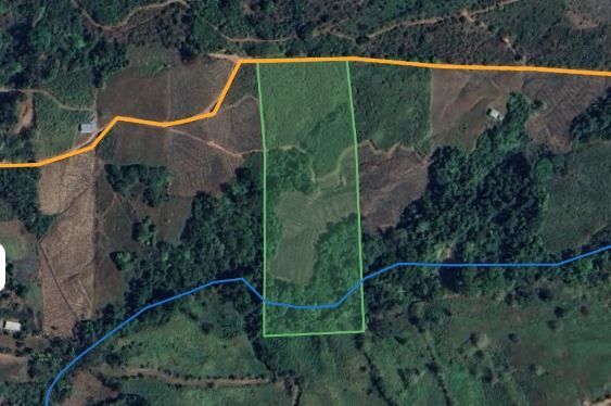 Retiro de 2,5 ha con vista a la montaña en General Viejo: terreno ...