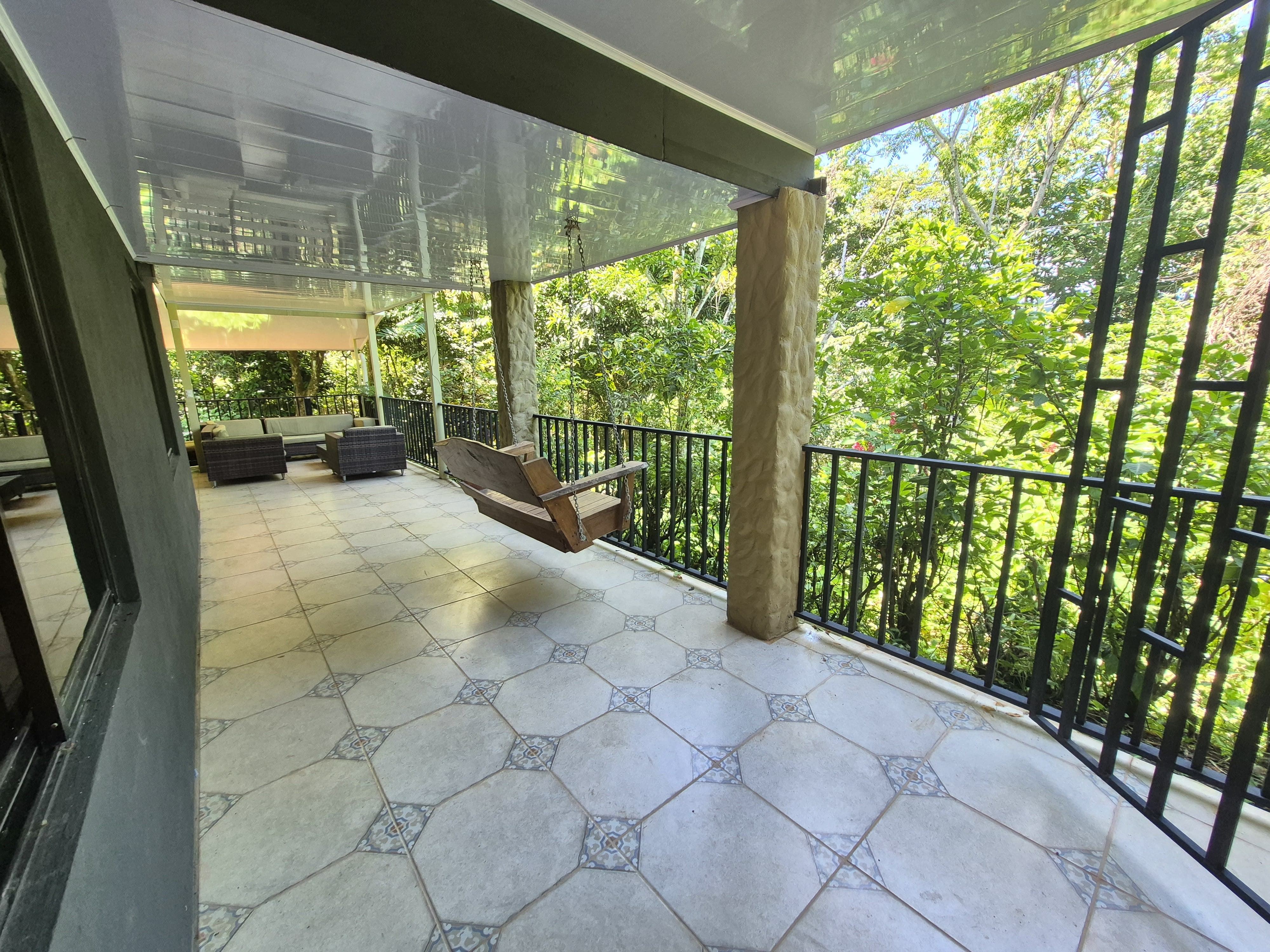 Jungle Retreat with Modern Comforts – Platanillo, Costa Rica