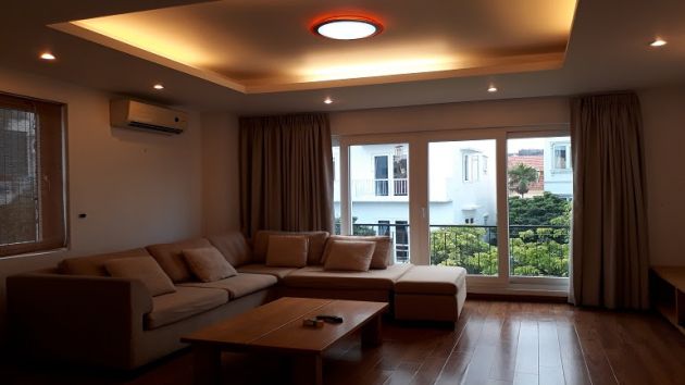 Spacious 2 – bedroom apartment in Xuan Dieu street, Tay Ho district ...