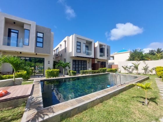 MAISON CONTEMPORAINE EXQUISE À LOUER À PEREYBERE