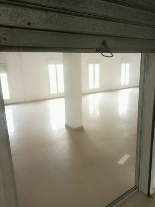 BUREAUX EN OPEN SPACE À LOUER À AKWA