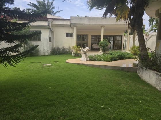 Location d'une maison à jardin 