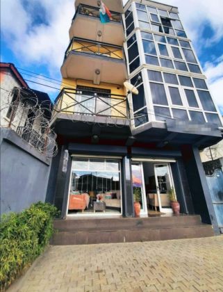 LOCATION - APPARTEMENT T4 - BETONGOLO 