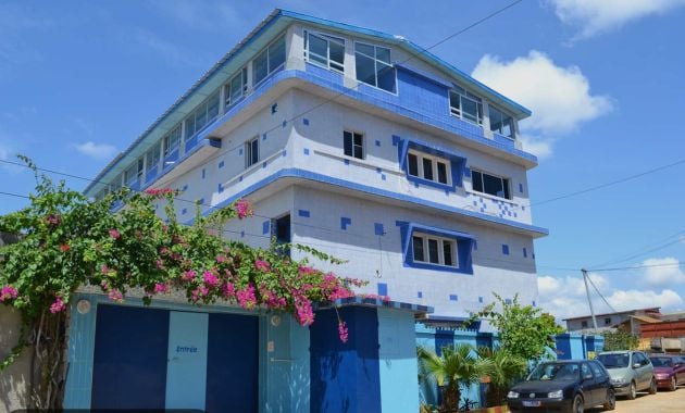 Vente complexe hôtelier a Yopougon