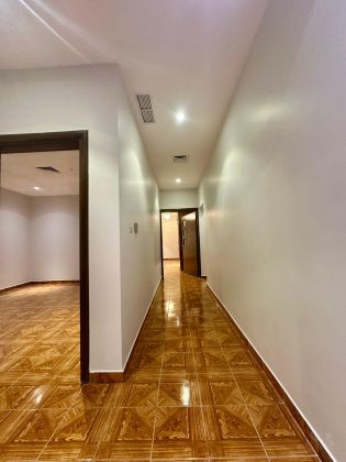 Spacious ground floor three bedroom apartment in Salwa