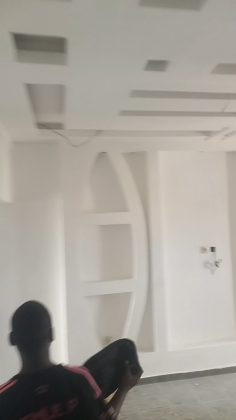 Monolocale moderno e di lusso in affitto a Deido, Douala 