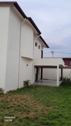 Nuova villa di 6 locali in vendita a Bassam, Cité Callisto 