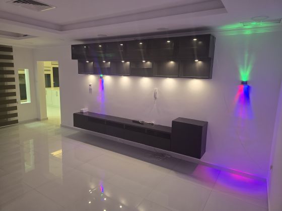 Luxurious Apartment 4BR in Villa offering large livingroom