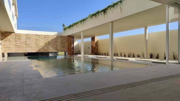 Luxurious Villa for Rent near Borey Peng Huoth, Veal Sbov