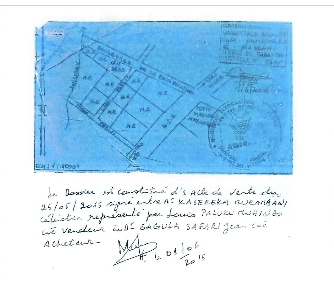 Sale of a large building plot with a habitable 4-bedroom house made of sustainable materials in Beni in the Democratic Republic of Congo