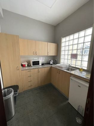 Office – 10.44 m ² | Fully Furnished & Air Conditioned