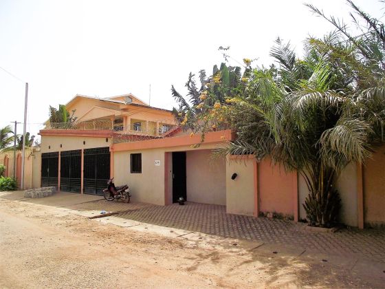  À Louer – Villa Prestige avec Piscine & Studio ...