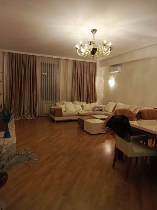 Nice 2 bedrooms apartment in the center