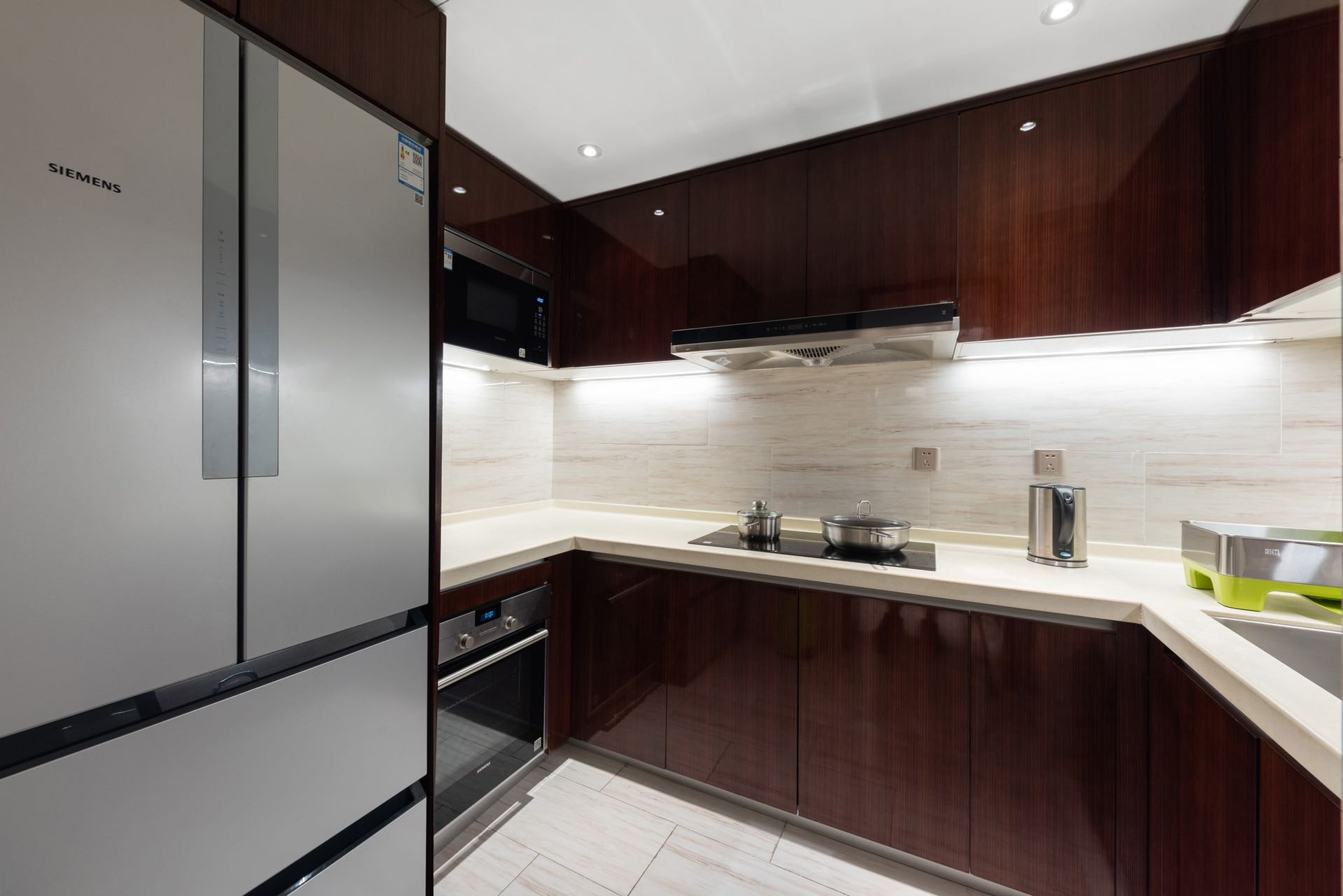 2 bedroom serviced apartment at CBD area