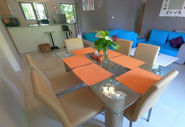 Bright & Spacious 3-Bedroom Apartment on the 1st Floor in a Secure ...