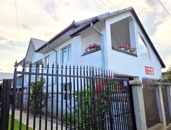 Propiedad amplia y luminosa en venta cerca de Buzau, Rumanía