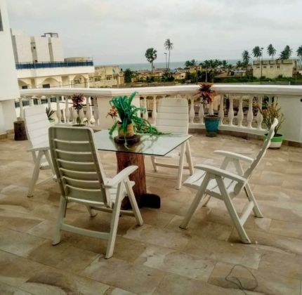 3-room furnished apartment for rent, Fidjrossè beach - Cotonou 