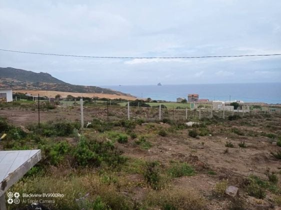 Magnifiques terrains bord de la mer 