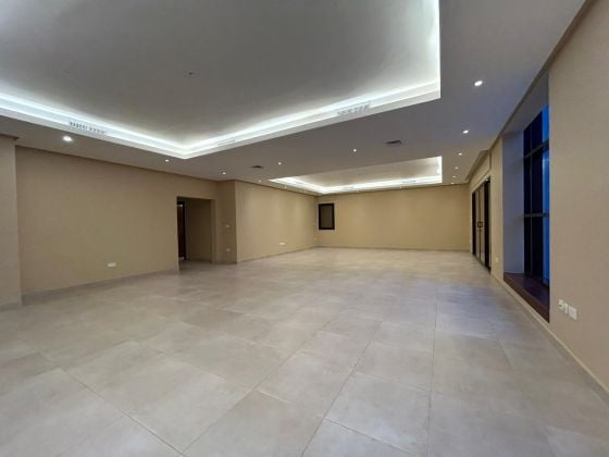For rent. A 400-square-meter Babo Fatira floor consisting of a large ...