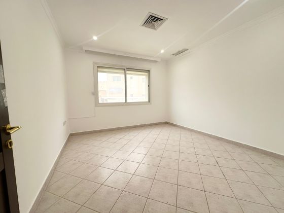 Three bedroom apartment for rent in salwa