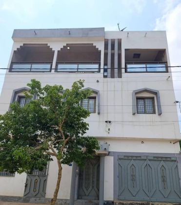 MAISON À ÉTAGES À VENDRE À ...