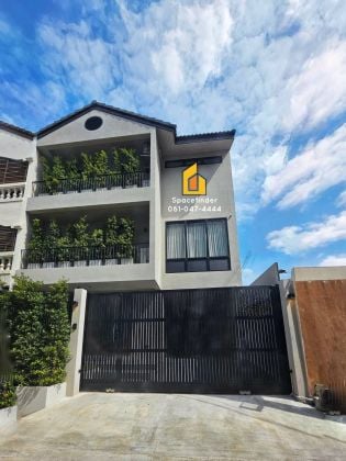 &#55356;&#57313; Casa bifamiliare recentemente ristrutturata in vendita ...