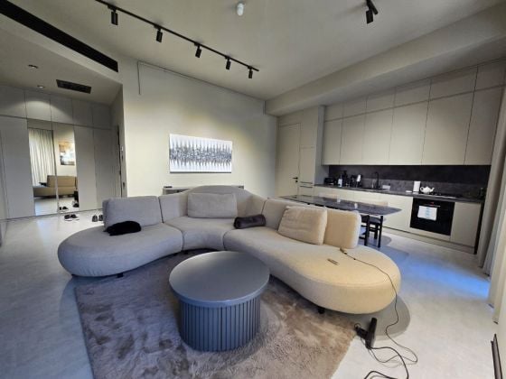 4 rooms apartment for rent Knigthsbridge Residence 