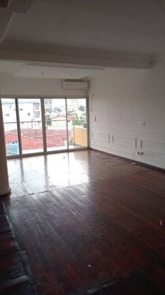 BEL APPARTEMENT DE 4 EXTENSIBLE À 5 CHAMBRES À LOUER ...