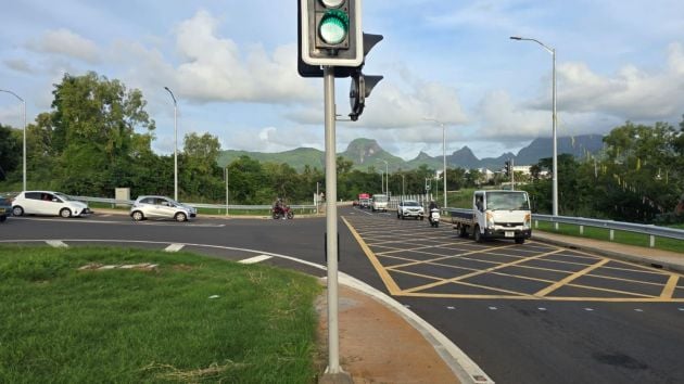 LAND FOR SALE IN PORT LOUIS/TOMBEAU BAY (MAURITIUS)