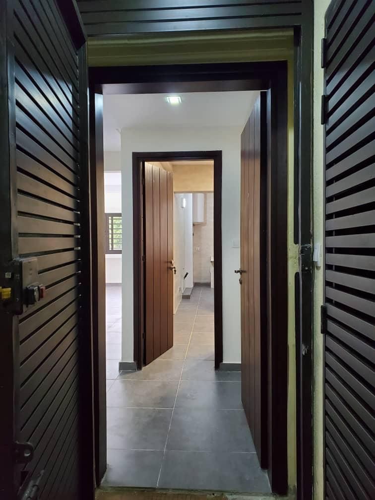 Loue un appartement de 4 pièces au Golf 1 