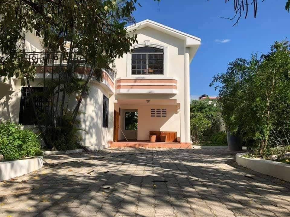 House for sale in Belvil, Haiti