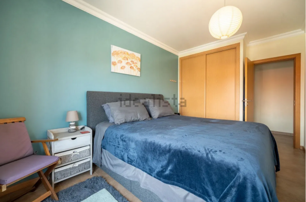 Modern 2 bed/2 bath Penthouse built 2015