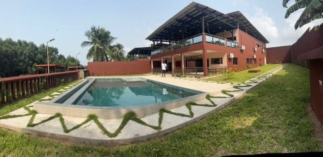 NOUS VOUS PROPOSONS UNE MAGNIFIQUE VILLA DE TRÈS HAUT STANDING DU ...