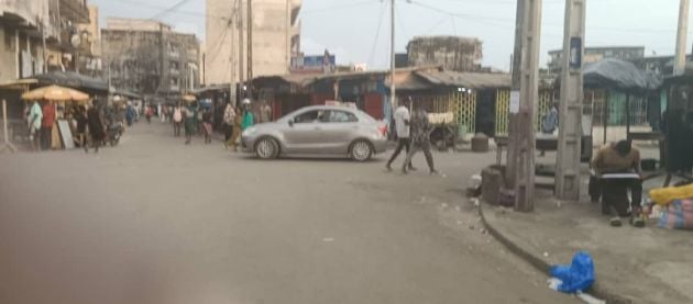  Adjamé Liberté face station Texaco  vente terrain 400m2