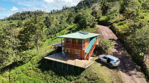 Cabaña en altura en venta: vistas impresionantes y naturaleza ...