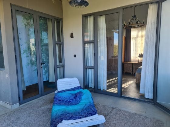 COLIVING ENTRE FEMMES LOIN DE L'ISOLEMENT ET DES HOTELS IMPERSONNELS 