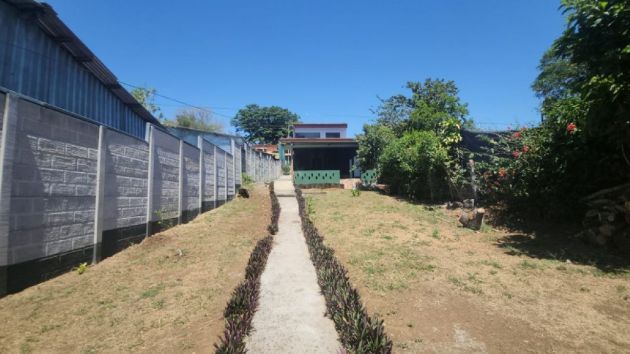 CASA EN VENTA EN ALAJUELA 