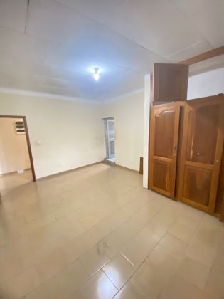 Appartement moderne cadre personnel a Yassa 
