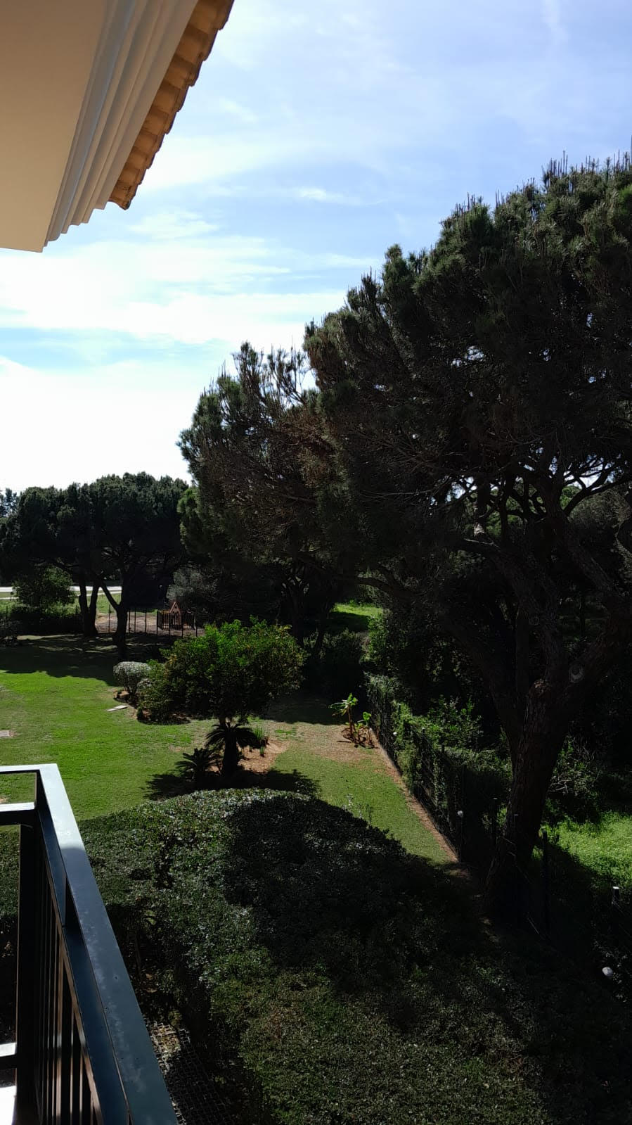 For Rent – Stylish Golf-View 2-Bedroom Apartment in Vilamoura, Portugal