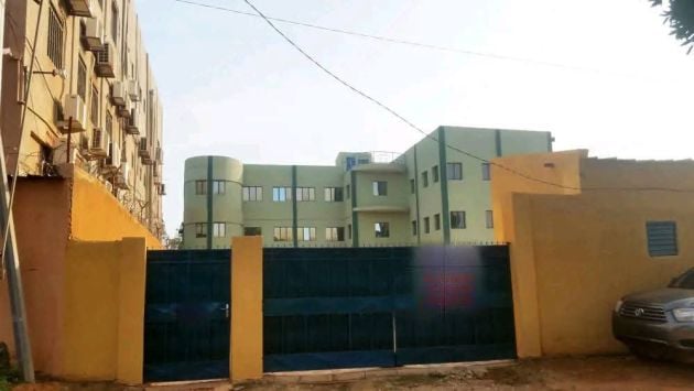 Immeuble R+2 en vente à Wemtenga 