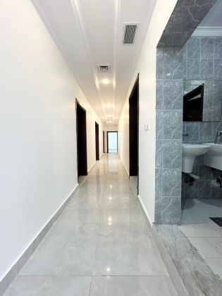 Spacious 4-Bedroom Floor for Rent in Salwa