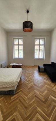 Apartamento de 2 habitaciones en alquiler en Kodaly Korond 