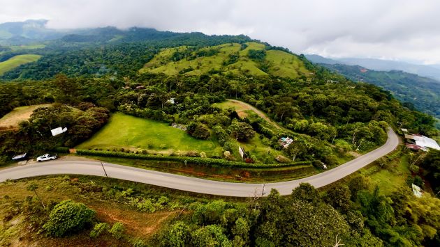 Se vende: Agua de manantial, árboles frutales y hermosas vistas.