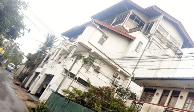 Commercial Building for Sale