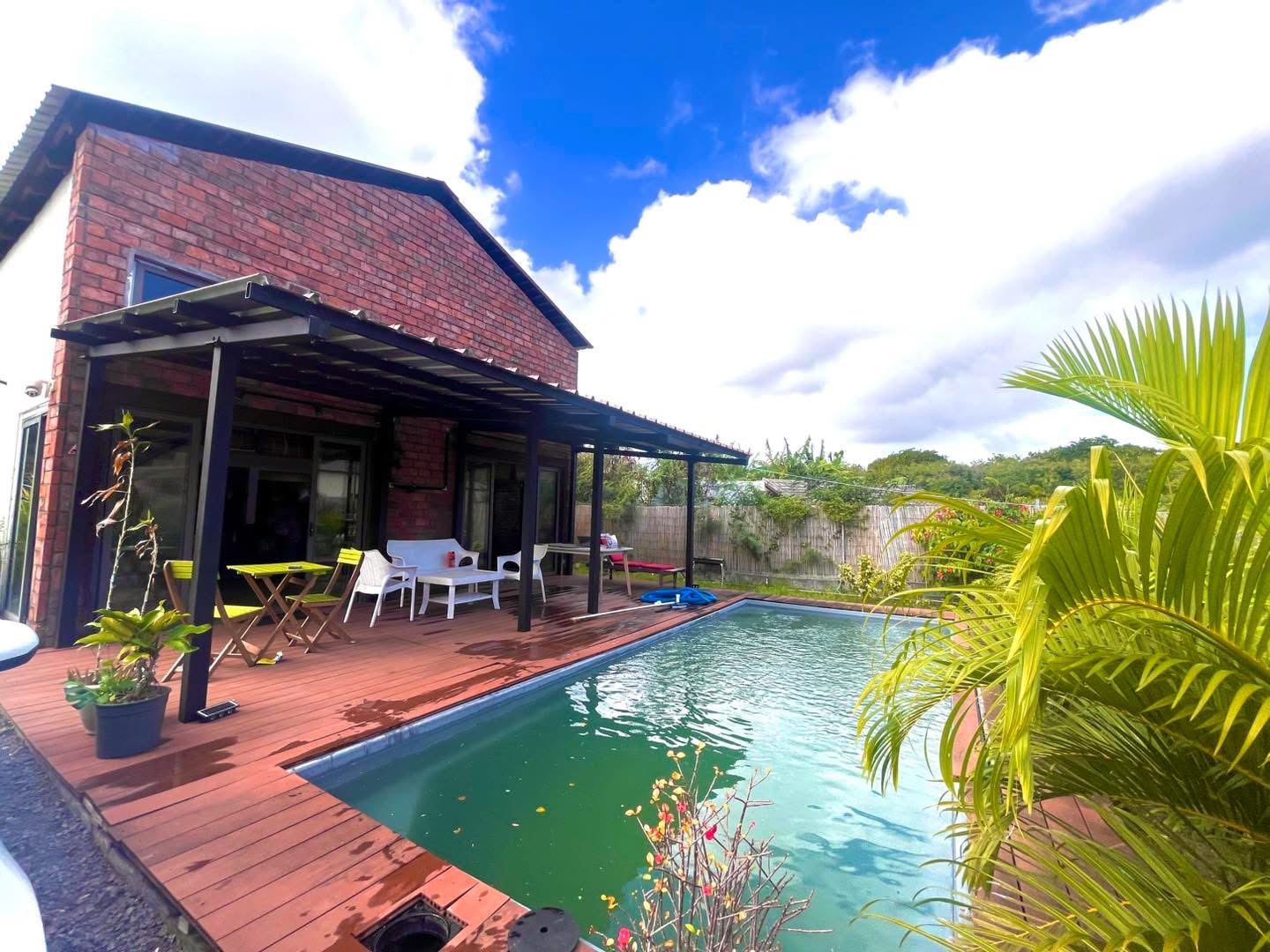 Villa For Rent In Mon Mascal