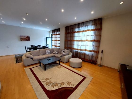 3 bedroom apt near Gyanjlik Odlar Yurdu