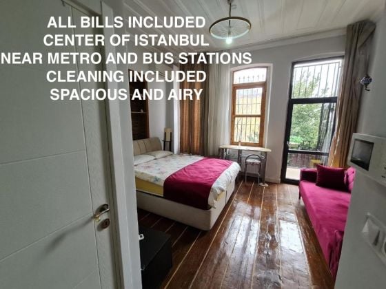 Expat/Erasmus-Friendly Studio with Balcony near Istiklal