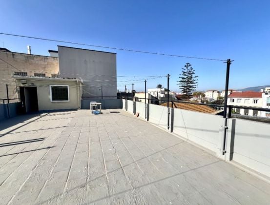 In vendita | Duplex con 4 camere da letto | Centro città, Gibilterra