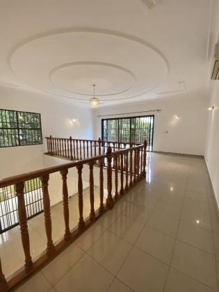 Prestigiosa villa in affitto ad Attiegou sokpanou Mas